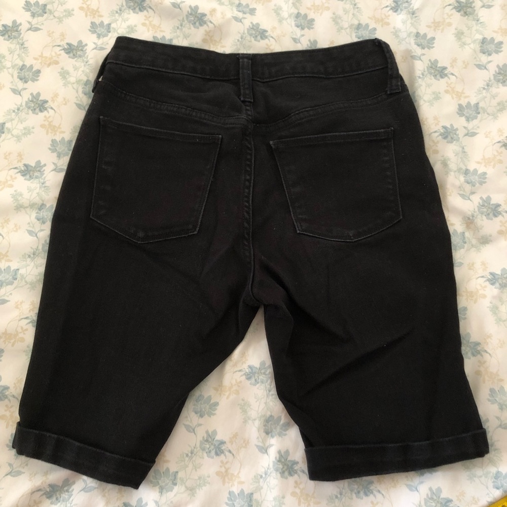Universal Thread Black High Rise Bermuda Jean Shorts - Picture 2 of 7